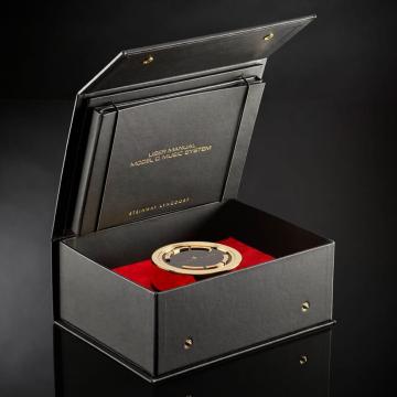 Steinway Lyngdorf Iconic Remote Black Gold  - 3